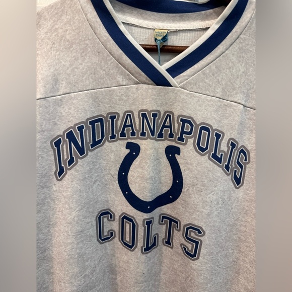 Indianapolis Colts V-Neck Long Sleeve Shirt Size Small - Picture 4 of 9